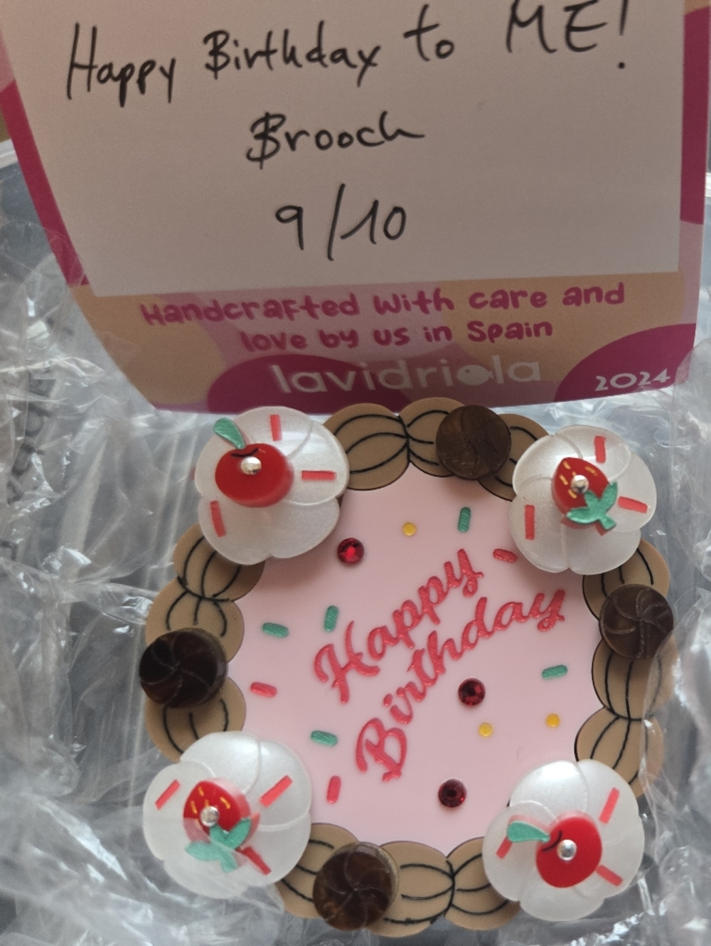 Lavidriola Happy Birthday To Me Brooch